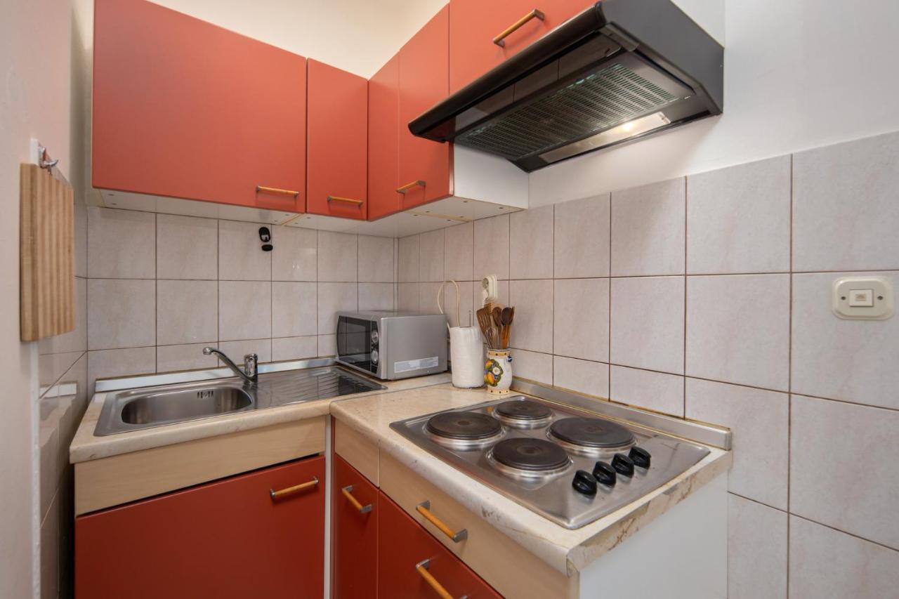 Apartment Sandra Supetarska Draga Exterior foto